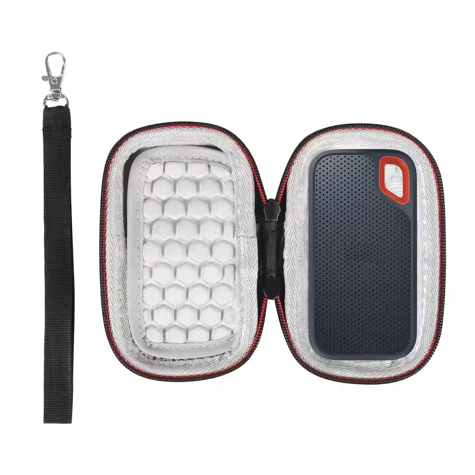 Custodia compatibile con SanDi - Portable Ssd Enclosure recensione e prezzo