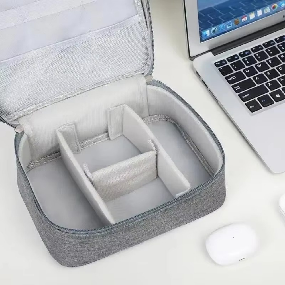 Borsa Portatile per Accessori  - Tech Accessories Case recensione e prezzo